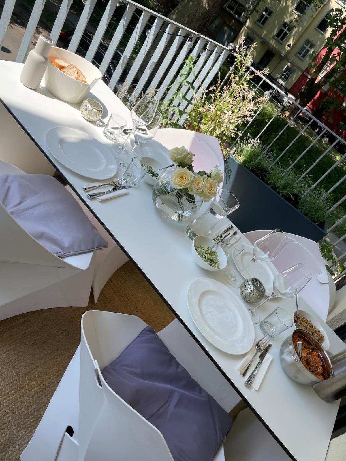 Design With River View Apartment *